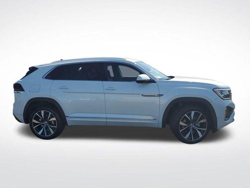 2025 Volkswagen Atlas Cross Sport 2.0T SEL Premium
