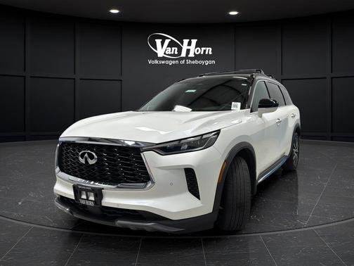 Majestic White/Black Obsidian 2024 INFINITI QX60 AUTOGRAPH