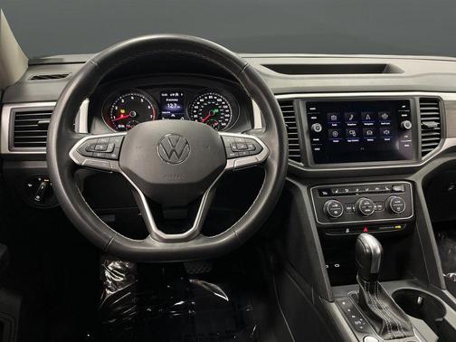 2021 Volkswagen Atlas 3.6L SE w/Technology