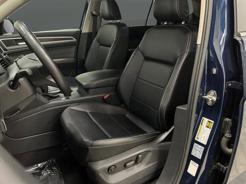 2021 Volkswagen Atlas 3.6L SE w/Technology