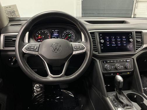 2021 Volkswagen Atlas 3.6L SE w/Technology