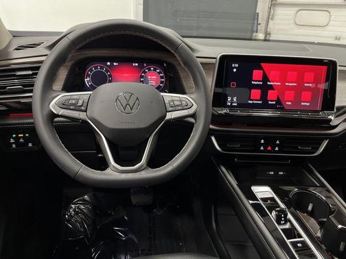 2024 Volkswagen Atlas 2.0T SEL