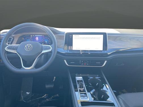 2026 Volkswagen Atlas 2.0T SE w/Technology 4MOTION