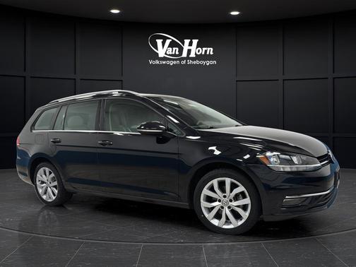 Pearl Metallic 2018 Volkswagen Golf SportWagen TSI SEL