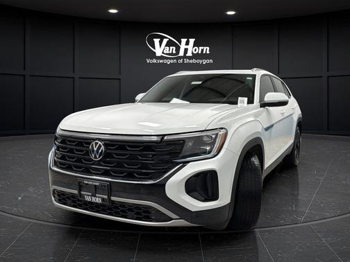 Pure White 2024 Volkswagen Atlas Cross Sport 2.0T SE w/Technology 4MOTION