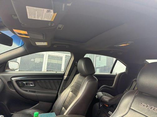 2016 Ford Taurus SHO