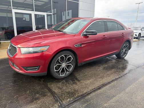 2016 Ford Taurus SHO