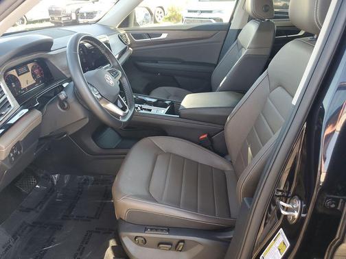 2024 Volkswagen Atlas 2.0T SEL