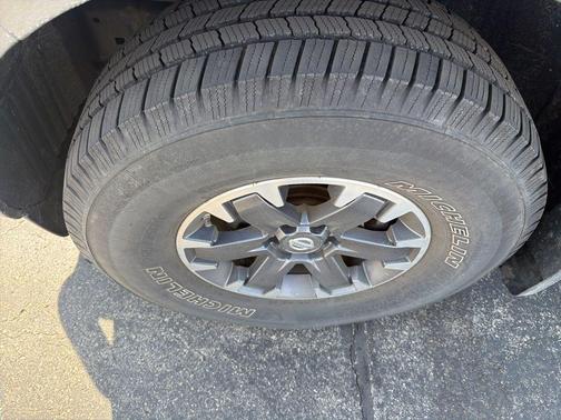 Gun Metallic 2016 Nissan Frontier PRO-4X