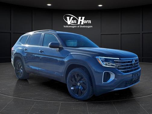 ure Gray 2026 Volkswagen Atlas 2.0T SE w/Technology 4MOTION