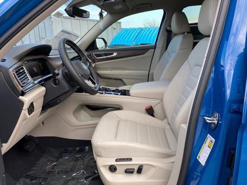2025 Volkswagen Atlas 2.0T SEL