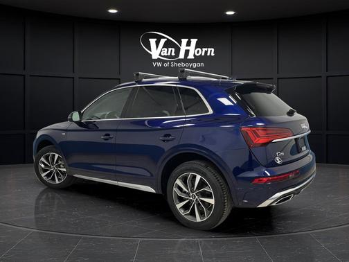 2022 Audi Q5 45 S line Premium Plus
