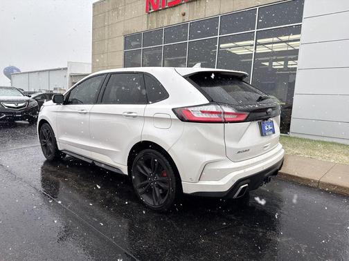 2019 Ford Edge ST