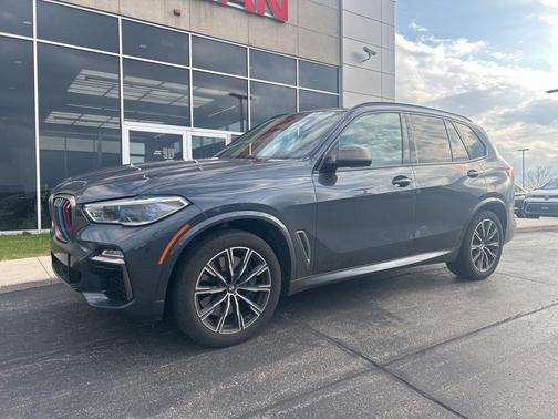 Arctic Gray Metallic 2021 BMW X5 M50i