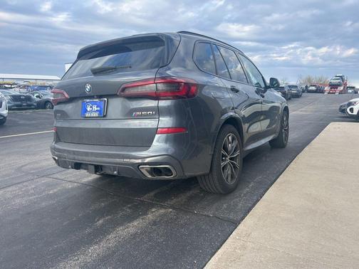Arctic Gray Metallic 2021 BMW X5 M50i