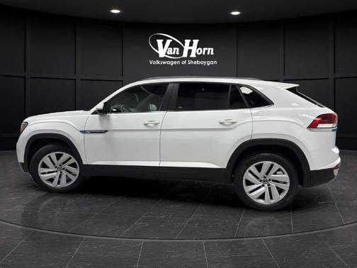 Pure White 2020 Volkswagen Atlas Cross Sport 3.6L V6 SE w/Technology