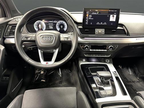 2023 Audi Q5 55 S line Prestige