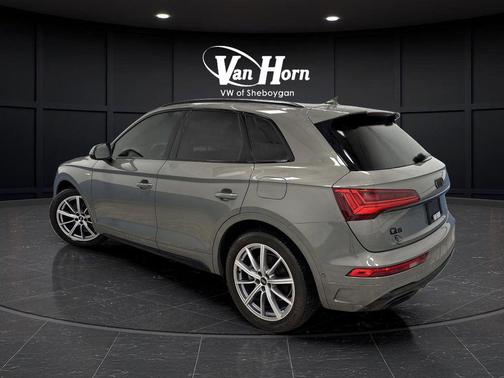 2023 Audi Q5 55 S line Prestige