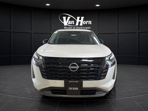 Everest White Pearl Tricoat 2026 Nissan Pathfinder SL
