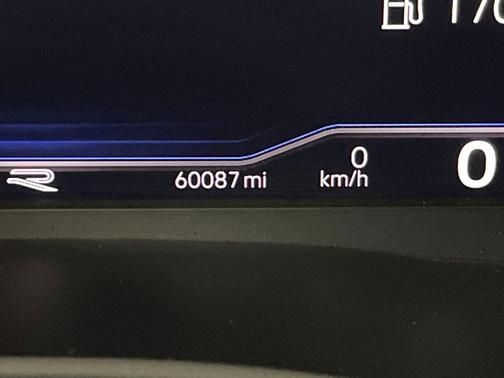 2022 Volkswagen Atlas Cross Sport 3.6L V6 SEL Premium R-Line