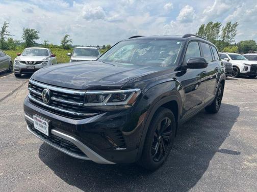 2023 Volkswagen Atlas 3.6L SE w/Technology