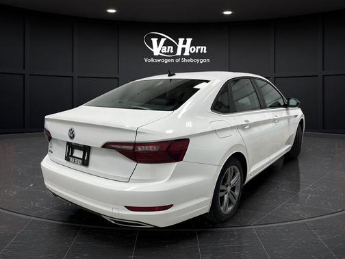 Pure White 2020 Volkswagen Jetta 1.4T R-Line