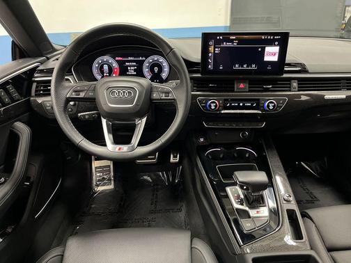 2024 Audi S5 3.0T Prestige