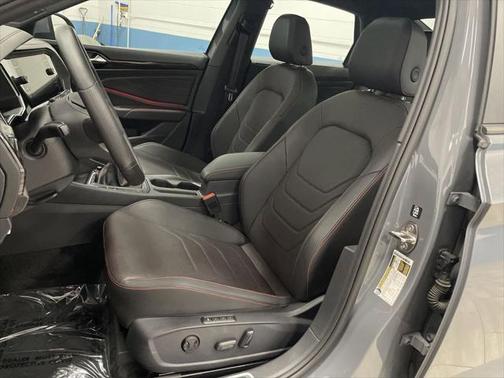 2024 Volkswagen Jetta GLI 2.0T Autobahn