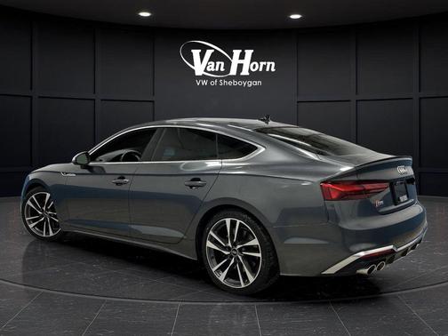 2022 Audi S5 Premium Plus TFSI quattro Tiptronic