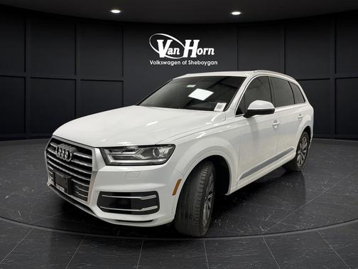 Glacier White 2019 Audi Q7 55 Premium