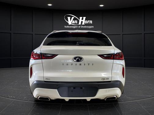 Majestic White 2023 INFINITI QX55 ESSENTIAL