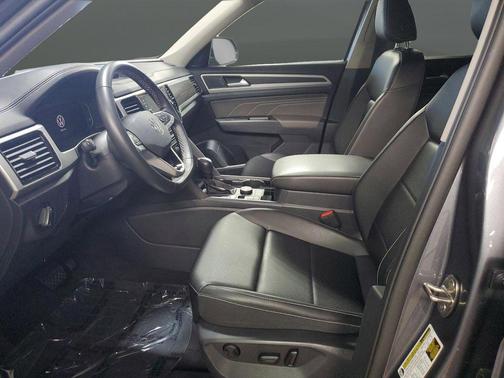 2023 Volkswagen Atlas 3.6L SE w/Technology