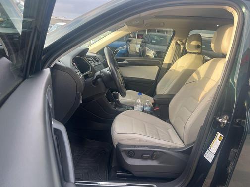 2019 Volkswagen Tiguan 2.0T SEL