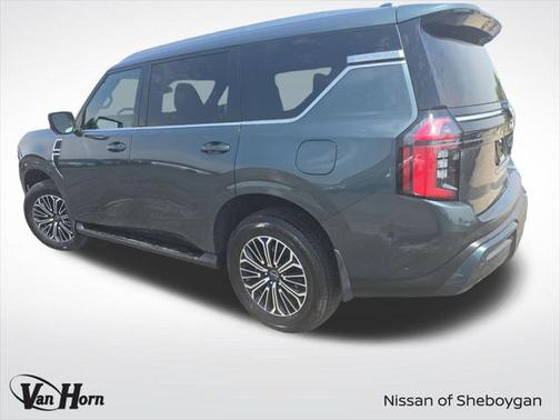 2025 Nissan Armada SL 4WD
