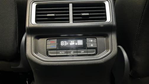 2025 Volkswagen Atlas 2.0T SE w/Technology 4MOTION