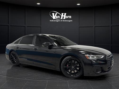 Mythos Black Metallic 2024 Audi S8 4.0T