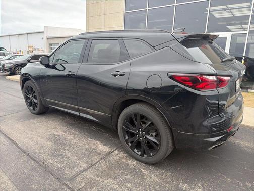 Black 2022 Chevrolet Blazer RS