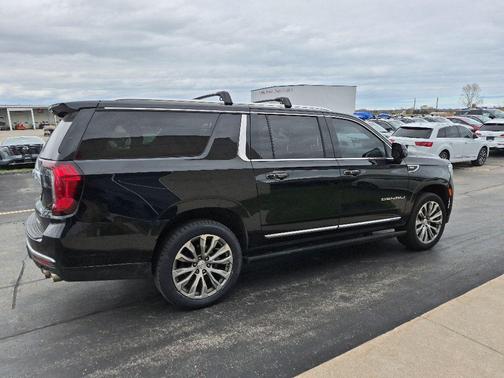Onyx Black 2021 GMC Yukon XL Denali