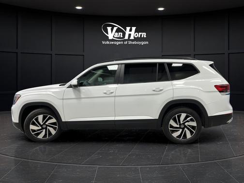 2025 Volkswagen Atlas 2.0T SE w/Technology 4MOTION