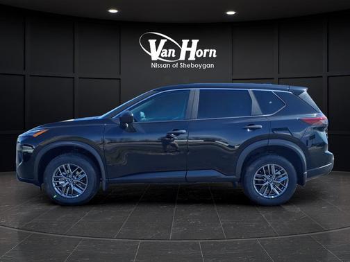 Super Black 2026 Nissan Rogue S