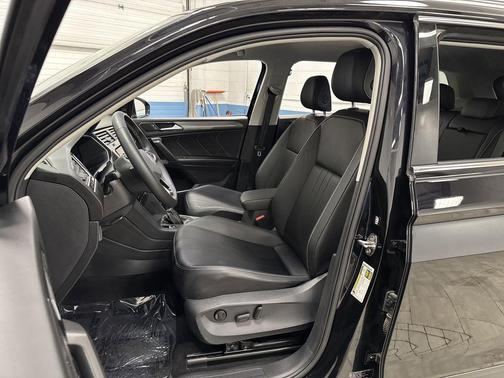 2023 Volkswagen Tiguan 2.0T SE 4MOTION