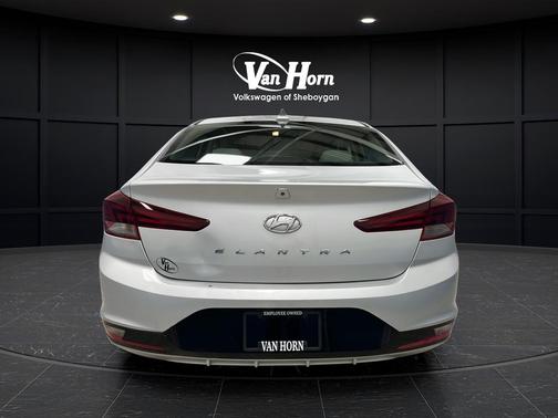 Symphony Silver 2020 Hyundai ELANTRA SEL