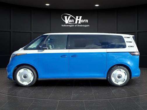 2025 Volkswagen ID. Buzz 1st Edition with 4MOTION