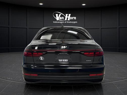 Mythos Black Metallic 2024 Audi A8 L 55 TFSI quattro Tiptronic