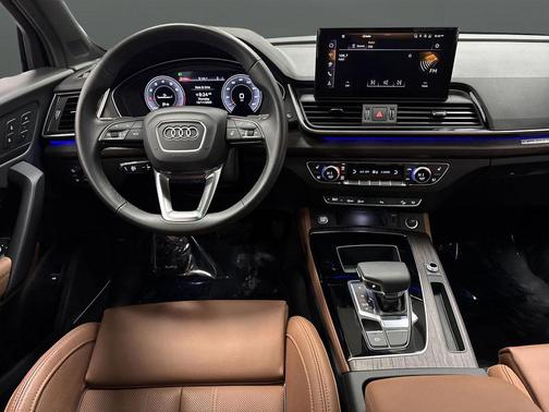 2025 Audi Q5 45 S line Premium Plus
