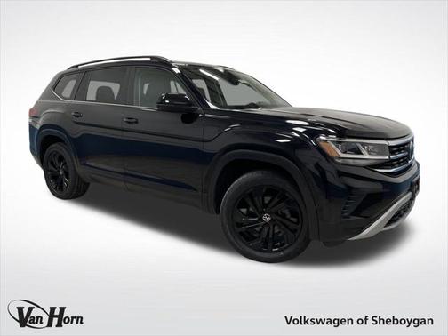 2022 Volkswagen Atlas 3.6L SE w/Technology