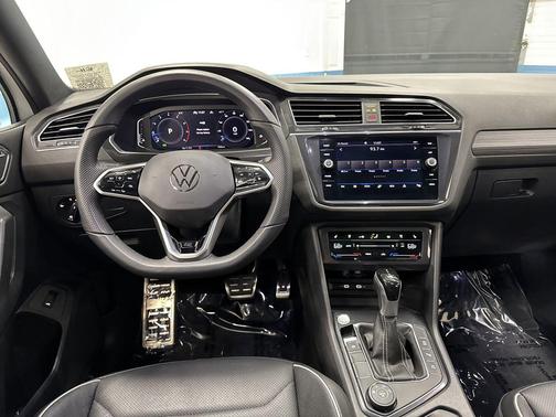 2024 Volkswagen Tiguan 2.0T SEL R-Line 4MOTION