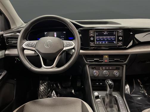 2022 Volkswagen Taos 1.5T S
