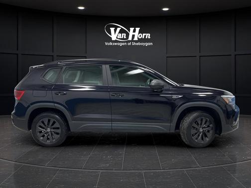 2022 Volkswagen Taos 1.5T S