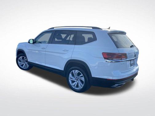 2023 Volkswagen Atlas 3.6L SE w/Technology